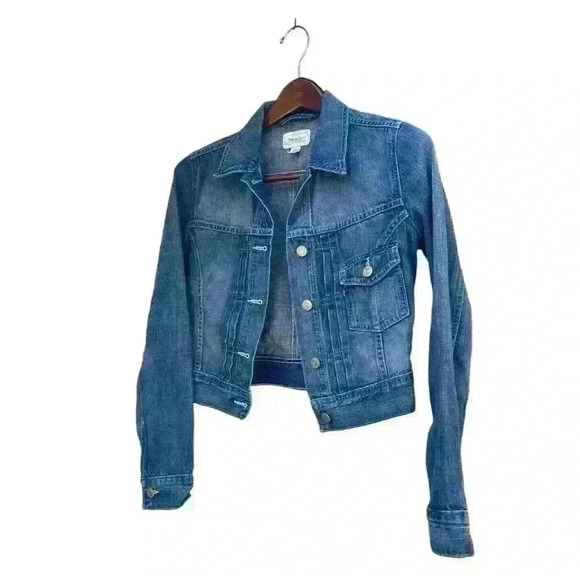 Levi's Women's Size Small Denim Trucker Jacket Cotton Red Tab With Cheetah Lips - Picture 8 of 8